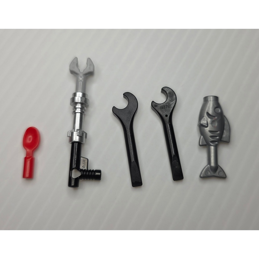 LEGO Minifigure Tool & Accessory‎ Lot Wrenches Fish Red Spoon Mixed Parts